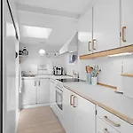 Jorek - 10m To The Fjord By Interhome