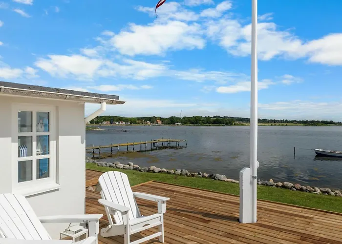 Holiday home Jorek - 10m To The Fjord By Interhome *