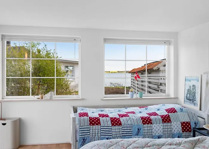 Holiday home Jorek - 10m To The Fjord By Interhome *